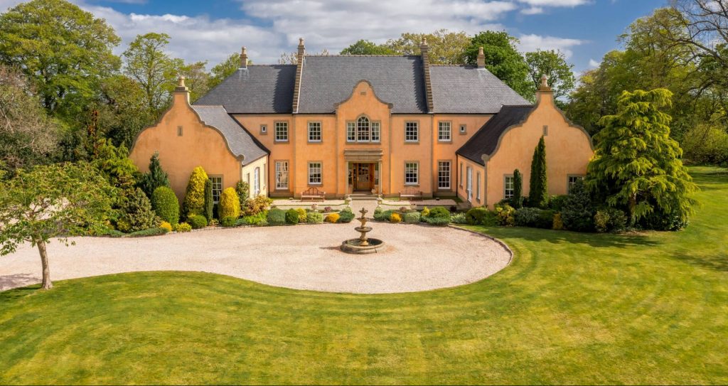 Romanach, Inveresk Village, Musselburgh property image.